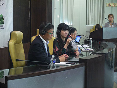 長尾浩行弁護士と阿部恭子代表
